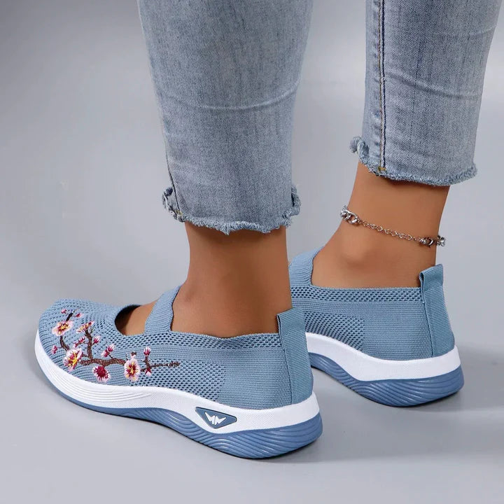 UseFlex – Dames Orthopedische Comfortschoen met Bloemen Borduurwerk CloudPlus™